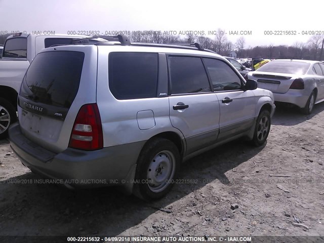 JF1SG656X4H738325 - 2004 SUBARU FORESTER 2.5XS Argent photo 4