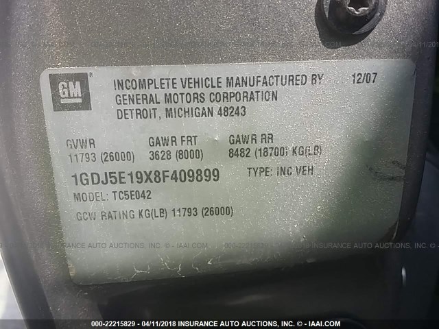 1GDJ5E19X8F409899 - 2008 GMC C5500 C5E042 WHITE photo 10
