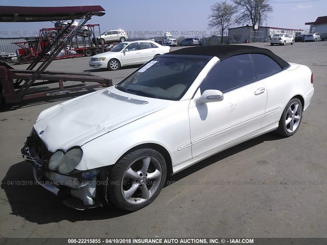 WDBTK65G75T033744 - 2005 MERCEDES-BENZ CLK 320 WHITE photo 2