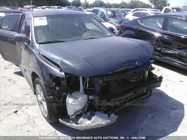4T1BF3EK9BU750300 - 2011 TOYOTA CAMRY SE/LE/XLE GRAY photo 6