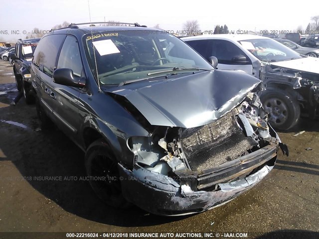 2C4GP54L65R175152 - 2005 CHRYSLER TOWN & COUNTRY TOURING GRAY photo 1
