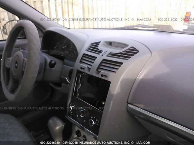 1G1ZT64824F164041 - 2004 CHEVROLET MALIBU MAXX LS 银色 照片 5