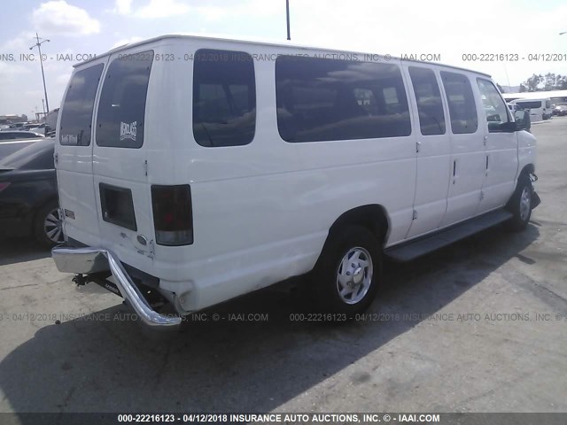 1FDSS31L05HA81003 - 2005 FORD ECONOLINE E350 SUPER DUTY WAGON WHITE photo 4