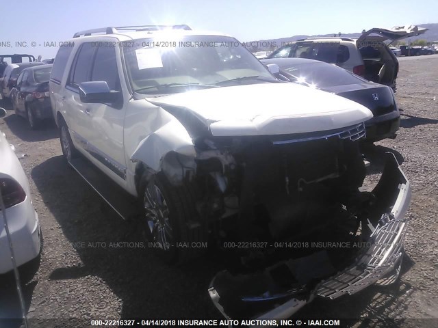 5LMFU27578LJ18030 - 2008 LINCOLN NAVIGATOR 白色 照片 1