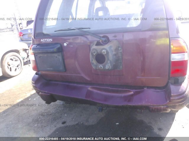 2CNBJ634336904889 - 2003 CHEVROLET TRACKER LT MAROON photo 6