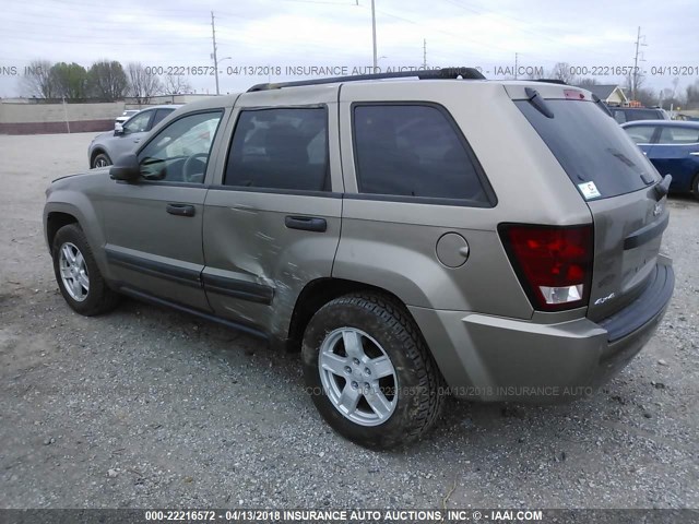 1J4GR48K65C710442 - 2005 JEEP GRAND CHEROKEE LAREDO/COLUMBIA/FREEDOM GOLD photo 3