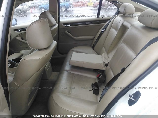 WBAEW53412PG20009 - 2002 BMW 330 XI Beyaz fotoğraf 8
