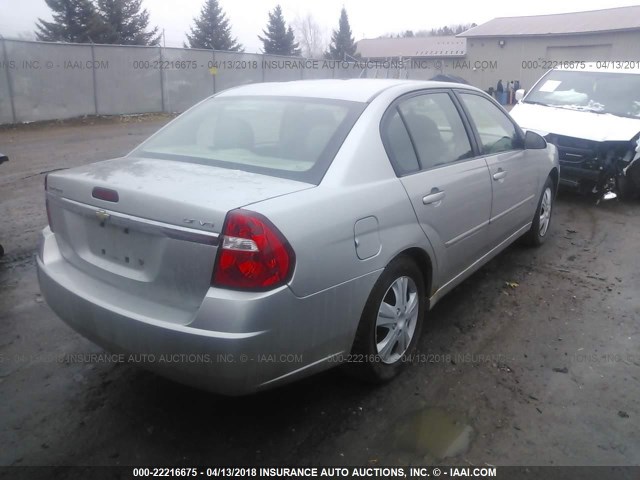 1G1ZT58N28F148227 - 2008 CHEVROLET MALIBU LT/CLASSIC SILVER photo 4