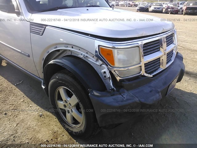 1D8GT28K27W739225 - 2007 DODGE NITRO SXT SILVER photo 6