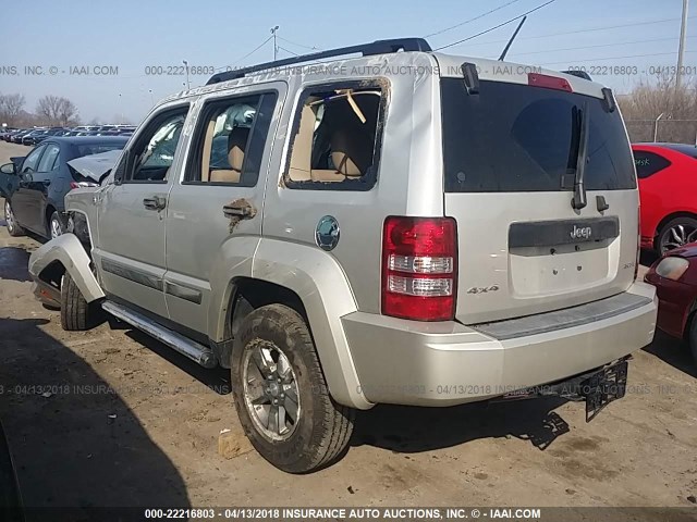 1J8GN28K78W221064 - 2008 JEEP LIBERTY SPORT SILVER photo 3