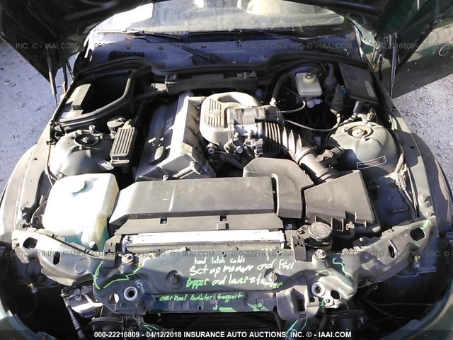 4USCH732XVLB79758 - 1997 BMW Z3 1.9 GREEN photo 10