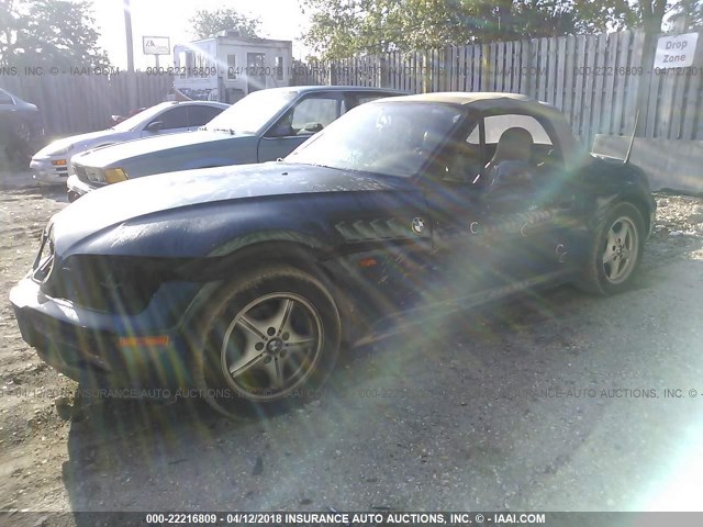 4USCH732XVLB79758 - 1997 BMW Z3 1.9 GREEN photo 2