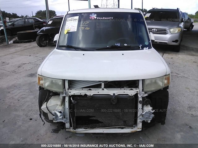 JTLKT324664061246 - 2006 TOYOTA SCION XB Weiß Foto 6