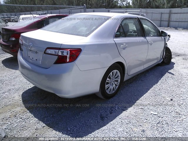 4T1BF1FK0EU777523 - 2014 TOYOTA CAMRY L/SE/LE/XLE SILVER photo 4