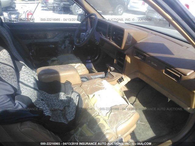 1G6EL1154JU624877 - 1988 CADILLAC ELDORADO BROWN photo 5