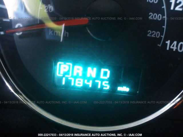 1J8HG48K37C608530 - 2007 JEEP COMMANDER SILVER photo 7