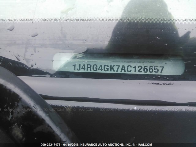 1J4RG4GK7AC126657 - 2010 JEEP COMMANDER SPORT Արծաթագույն լուսանկար 9