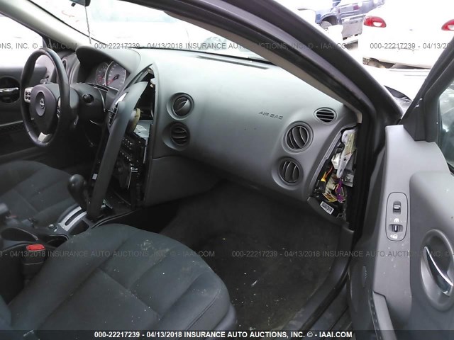 2G2WS522241334285 - 2004 PONTIAC GRAND PRIX GT2 GRAY photo 5