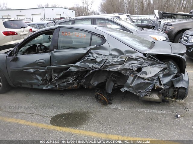 2G2WS522241334285 - 2004 PONTIAC GRAND PRIX GT2 GRAY photo 6