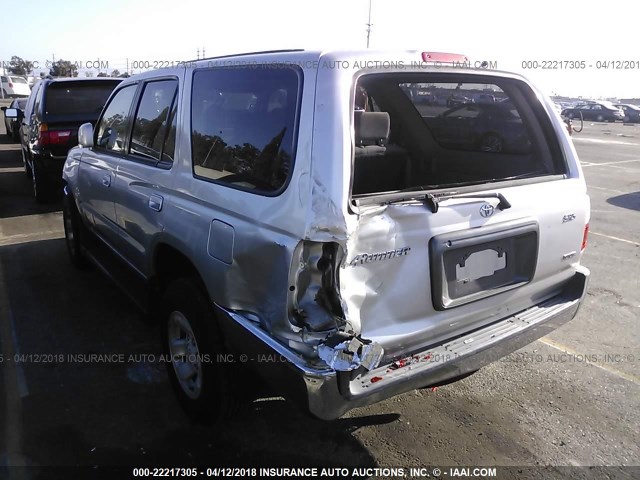 JT3GN86R010209605 - 2001 TOYOTA 4RUNNER SR5 SILVER photo 3