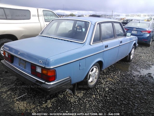 YV1AX8842F1128081 - 1985 VOLVO 244 DL/GL BLUE photo 4