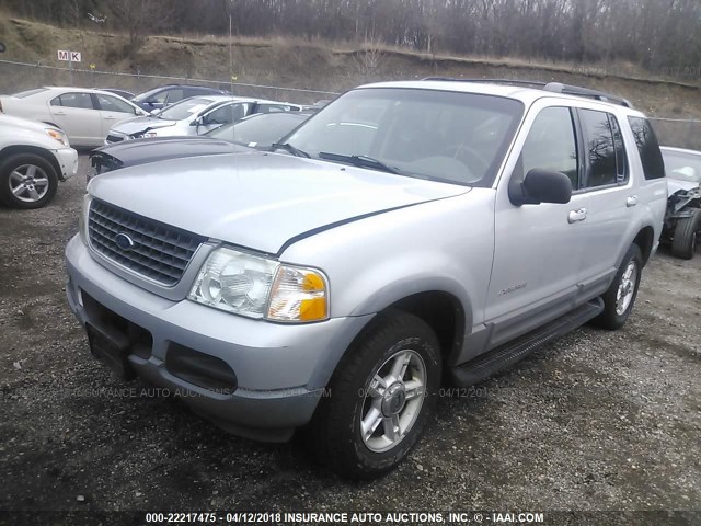 1FMDU73EX2UB15380 - 2002 FORD EXPLORER XLT SILVER photo 2