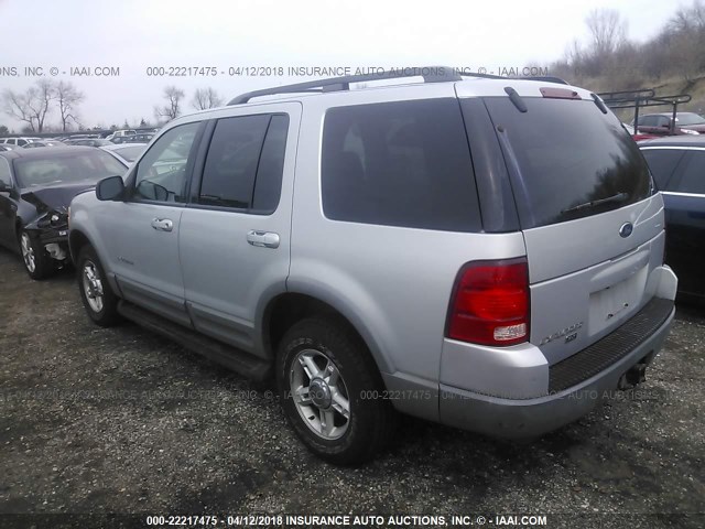 1FMDU73EX2UB15380 - 2002 FORD EXPLORER XLT SILVER photo 3