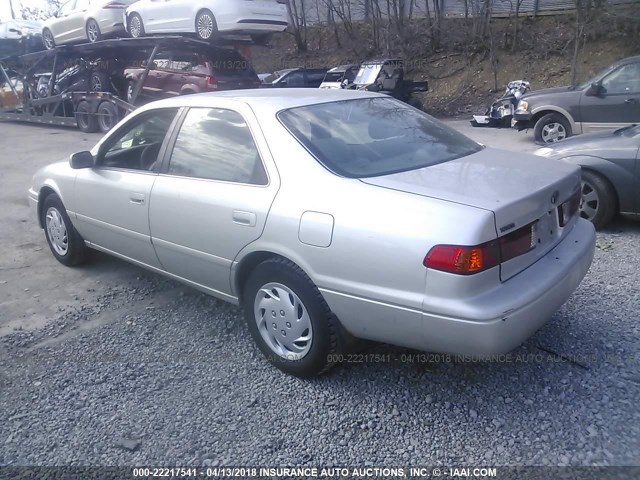 4T1BG22K31U811196 - 2001 TOYOTA CAMRY CE/LE/XLE SILVER photo 3