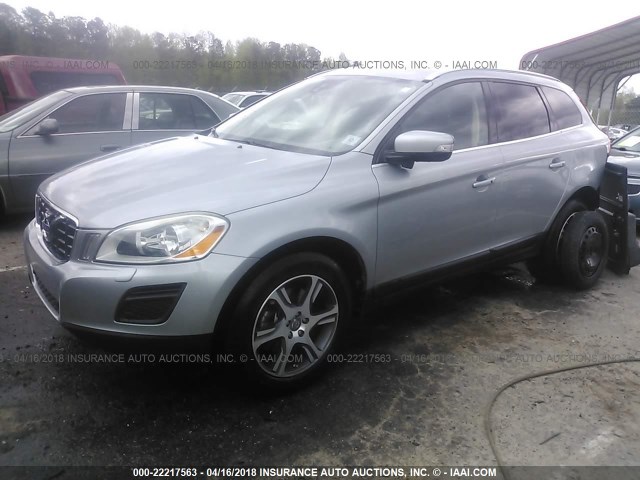 YV4902DZ0C2247102 - 2012 VOLVO XC60 T6 GRAY photo 2