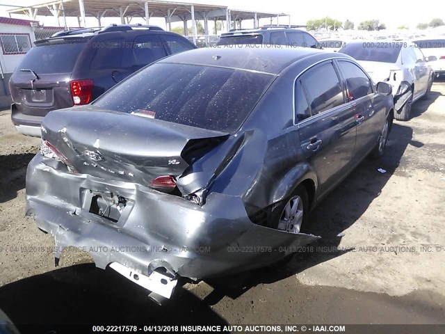 4T1BK36B49U351198 - 2009 TOYOTA AVALON XL/XLS/LIMITED GRAY photo 4