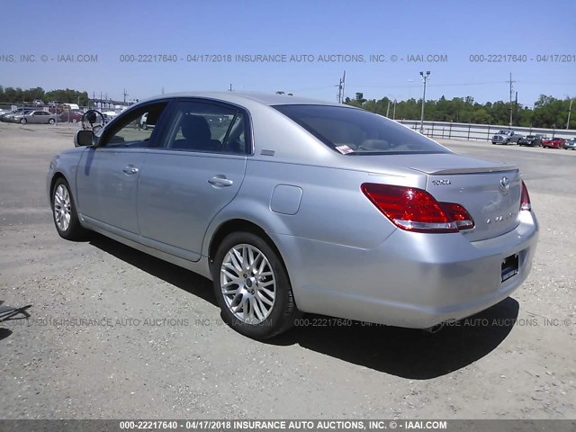 4T1BK36B46U073950 - 2006 TOYOTA AVALON XL/XLS/TOURING/LIMITED SILVER photo 3