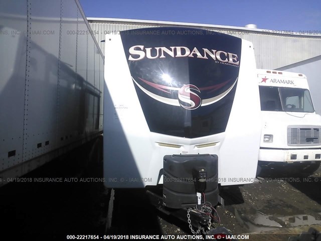 5SFNB3524GE305314 - 2016 HEARTLAND SUNDANCE 322RES  WHITE photo 10