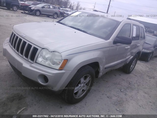 1J8GR48K97C541566 - 2007 JEEP GRAND CHEROKEE LAREDO/COLUMBIA/FREEDOM TAN photo 2