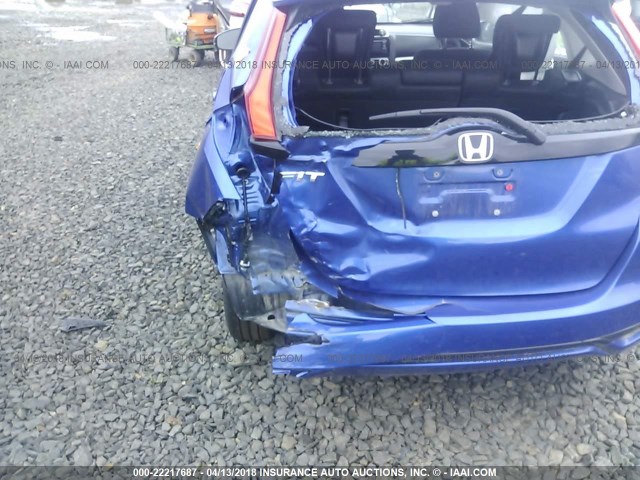 3HGGK5H44JM715912 - 2018 HONDA FIT LX BLUE photo 6