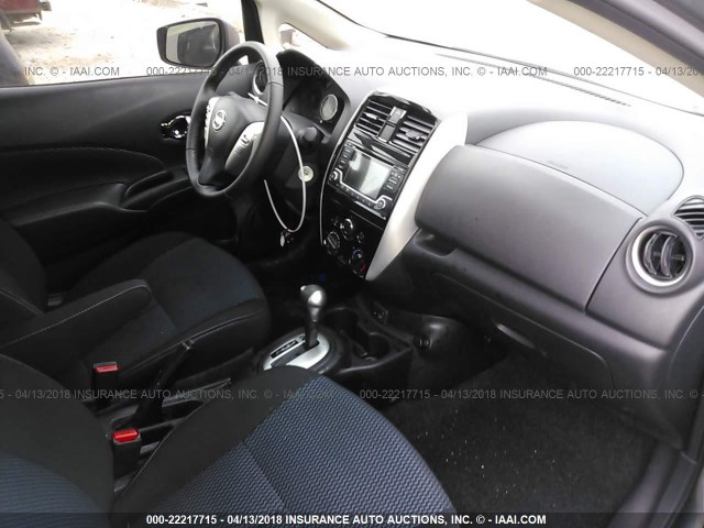 3N1CE2CPXHL374880 - 2017 NISSAN VERSA NOTE S/S PLUS/SV/SL/SR GRAY photo 5