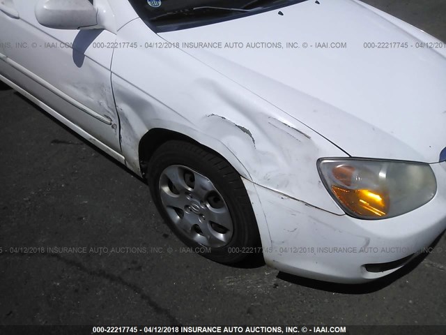 KNAFE122075466263 - 2007 KIA SPECTRA EX/LX WHITE photo 6