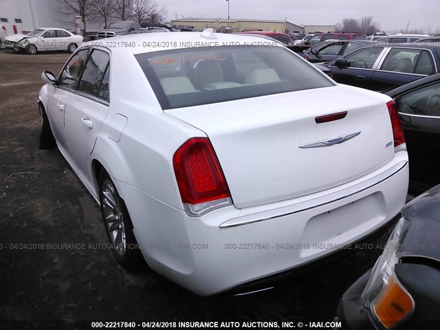 2C3CCAAG5HH662030 - 2017 CHRYSLER 300 LIMITED WHITE photo 3