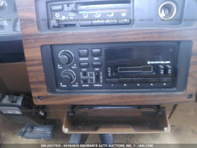 1B7GG23Y3NS670841 - 1992 DODGE DAKOTA BLACK photo 6