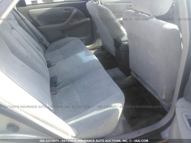 JT2BG22K8X0302931 - 1999 TOYOTA CAMRY LE/XLE TAN photo 8