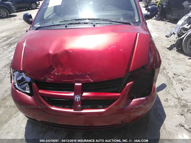 2D4GP24R85R203541 - 2005 DODGE GRAND CARAVAN SE RED photo 6