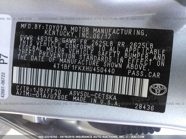 4T1BF1FKXHU450440 - 2017 TOYOTA CAMRY LE/XLE/SE/XSE SILVER photo 9