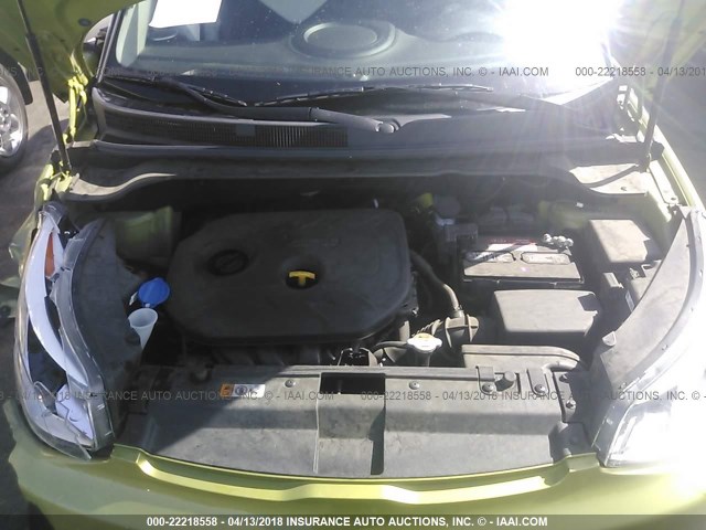 KNDJP3A56F7784793 - 2015 KIA SOUL + GREEN photo 10