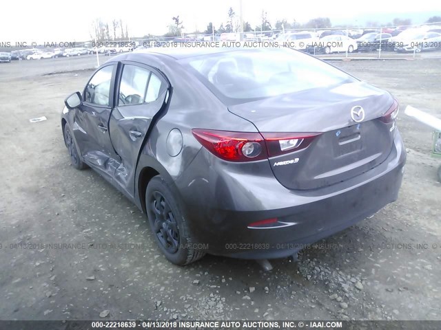 3MZBN1U74JM168212 - 2018 MAZDA 3 SPORT GRAY photo 3