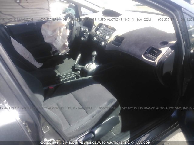 2HGFA1F60BH522944 - 2011 HONDA CIVIC LX-S Grau Foto 5