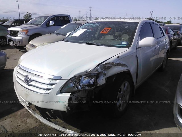 4T1BK36B27U236225 - 2007 TOYOTA AVALON XL/XLS/TOURING/LIMITED WHITE photo 2