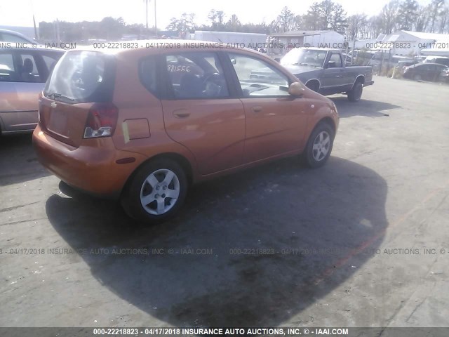 KL1TD62655B503810 - 2005 CHEVROLET AVEO LS ORANGE photo 4