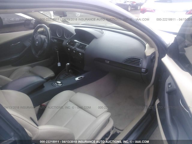 WBAEH73445B192215 - 2005 BMW 645 CI AUTOMATIC Qara foto 5
