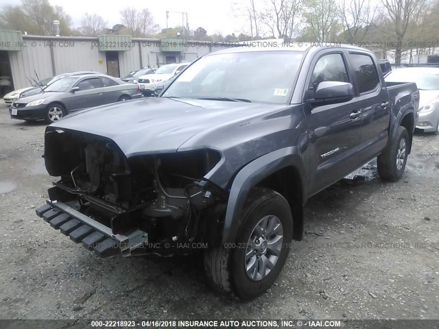 5TFCZ5AN5HX065634 - 2017 TOYOTA TACOMA DBL CAB/SR/TRDSPT/OR/PRO Boz foto 2