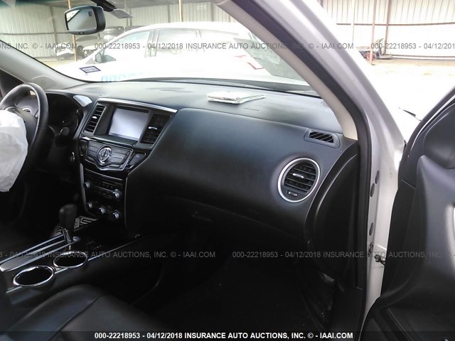 5N1AR2MN6EC693704 - 2014 NISSAN PATHFINDER S/SV/SL/PLATINUM 银色 照片 5