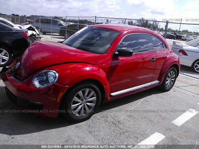 3VWF07AT3GM605145 - 2016 VOLKSWAGEN BEETLE 1.8T/S RED photo 2